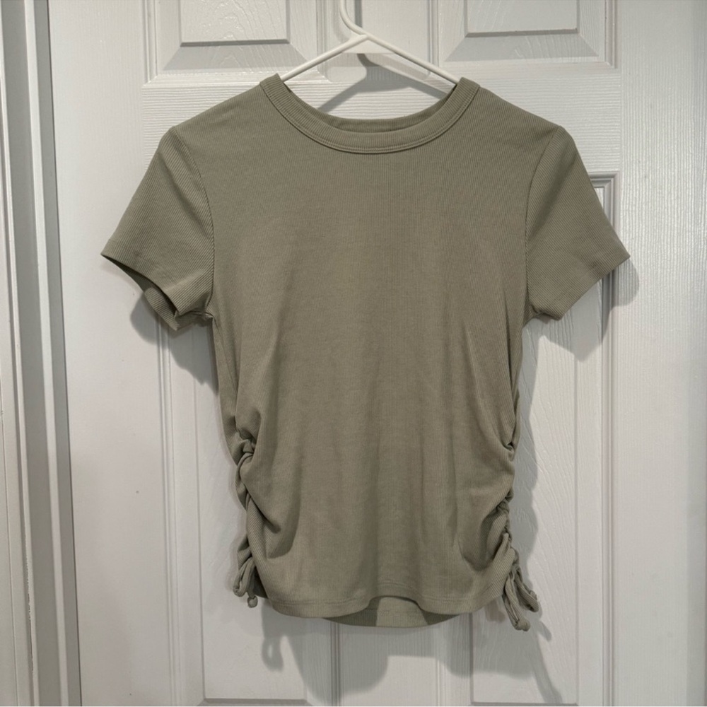 Rebellious One top